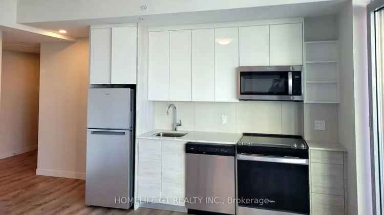 Luxury Downtown Kitchener Condo 2BR 2WR Smart Home Amenities Included