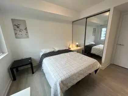 1 room apartment of 220 m² in Toronto