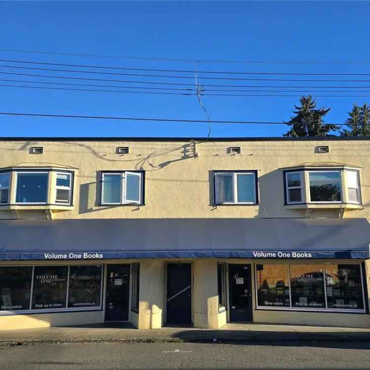 Commercial Building with Apartments For Sale