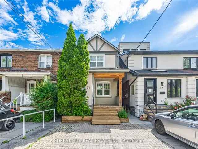 House For Sale in Toronto, Ontario