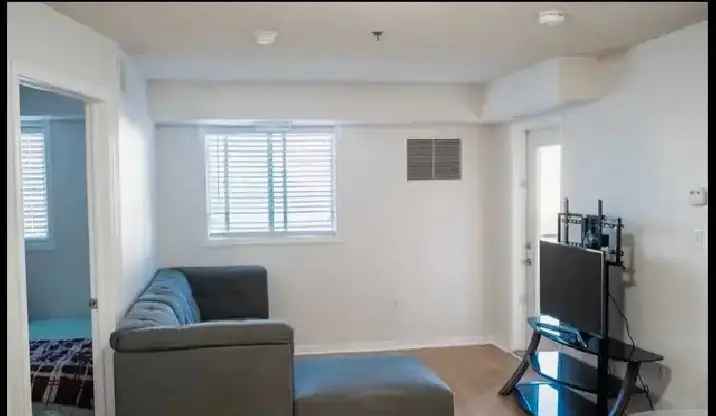 Spacious 2BR DEN 2WR finished condo