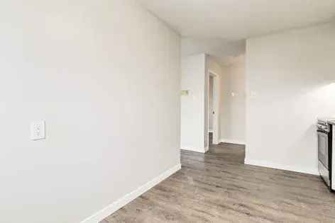 1 room apartment of 67 m² in Edmonton