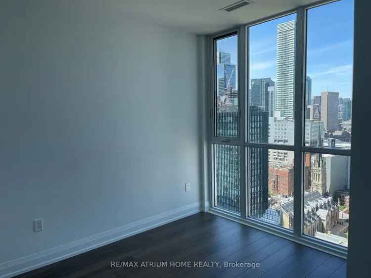 2 Bedroom 2 Bath Condo Downtown Core Max Condo