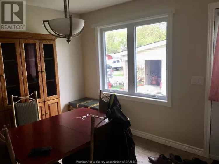 Belle River Home 2 Beds 1 Bath 2 Car Garage