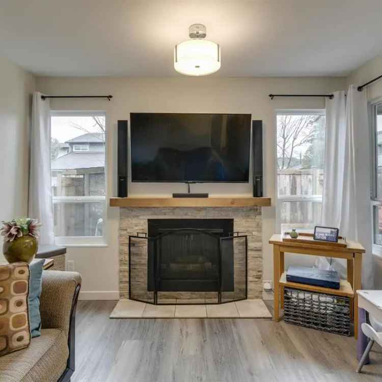 Townhouse for sale