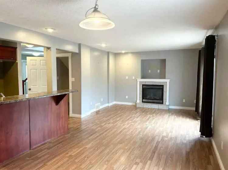 House For Rent in Fort McMurray, Alberta