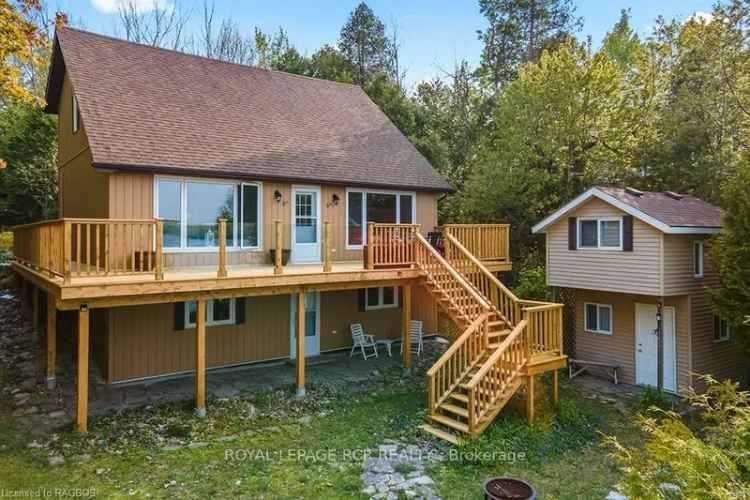 House For Sale in Georgian Bluffs, Ontario