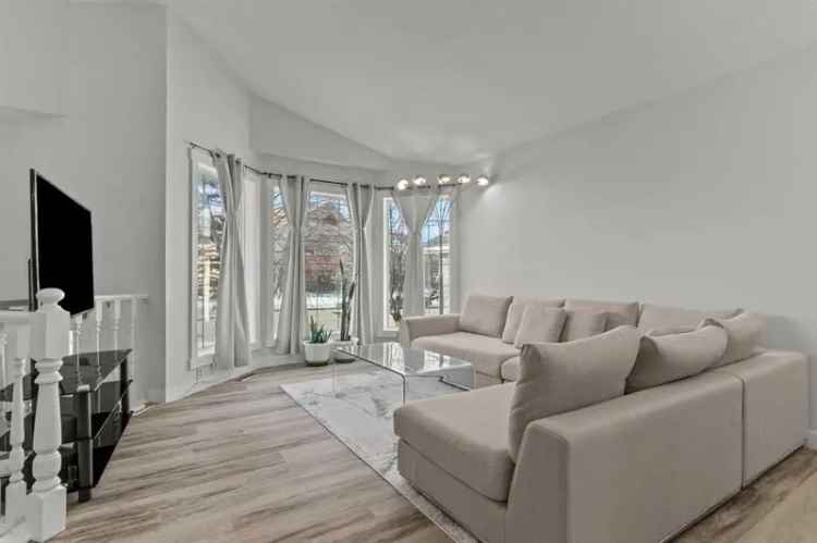 6 Bed 3 Bath Bi-Level Home Modern Upgrades Spacious Backyard