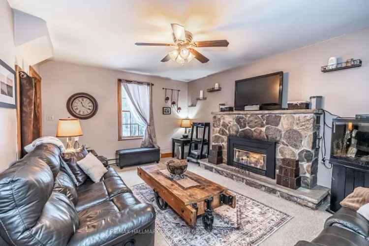 House For Sale in Gravenhurst, Ontario