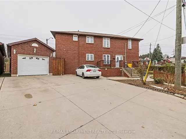 Hamilton West Mountain 3-Family Home Investment Opportunity