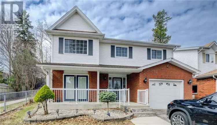 Stunning Sunlit Home for Sale 3 2 Beds 25 Baths Prime Location