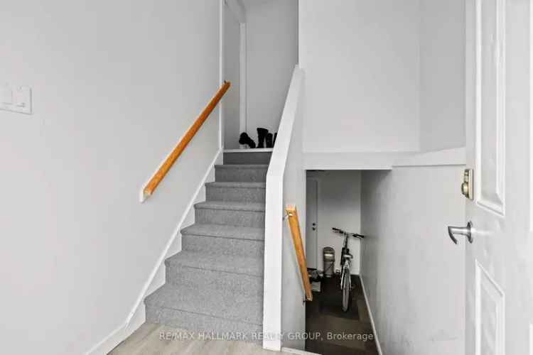 Semi Detached House with 2 Rental Units in Kanata