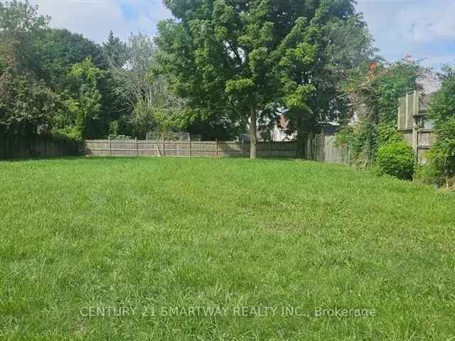 Niagara Falls 3-Unit Residential Lot - Great Investment