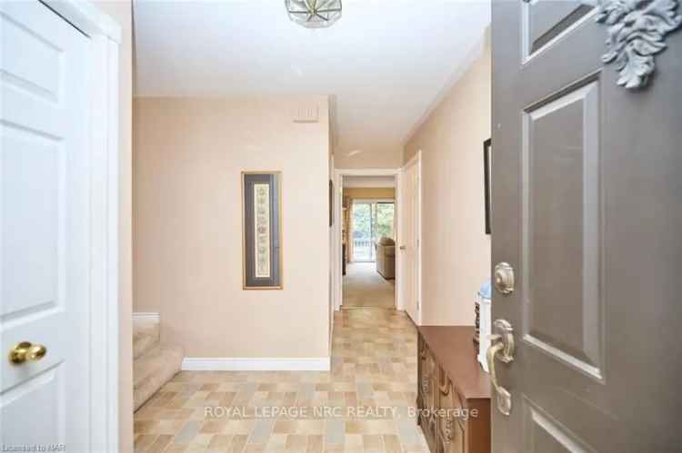 House For Sale in Pelham, Ontario