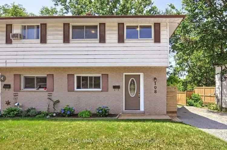 House For Sale in Barrie, Ontario