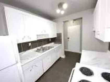 1 room apartment of 30 m² in Edmonton