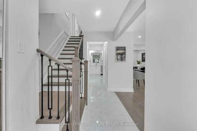 House For Sale in Mississauga, Ontario