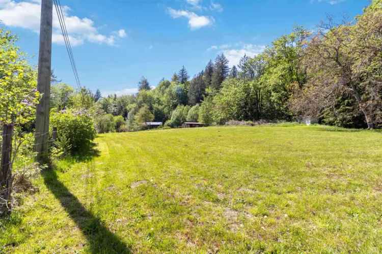 A $1,299,999.00 House with Acreage with 3 bedrooms in Columbia Valley, Cultus Lake & Area