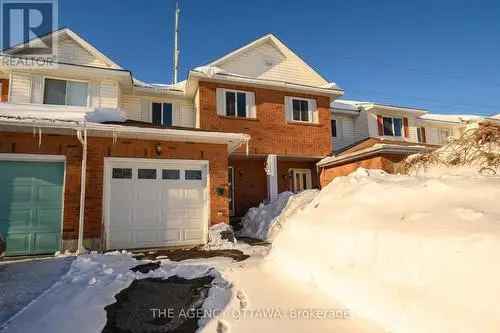 For Sale Townhome with Scenic Trails in Ottawa