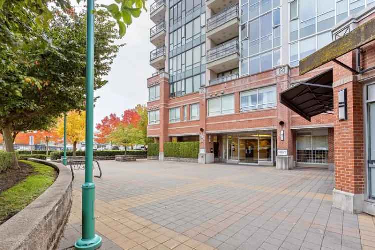 A $745,000.00 Apartment/Condo with 2 bedrooms in Central Meadows, Pitt Meadows