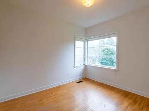 House For Sale in Vancouver Kerrisdale