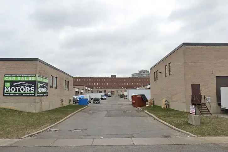 Industrial Units for Rent in North York ON