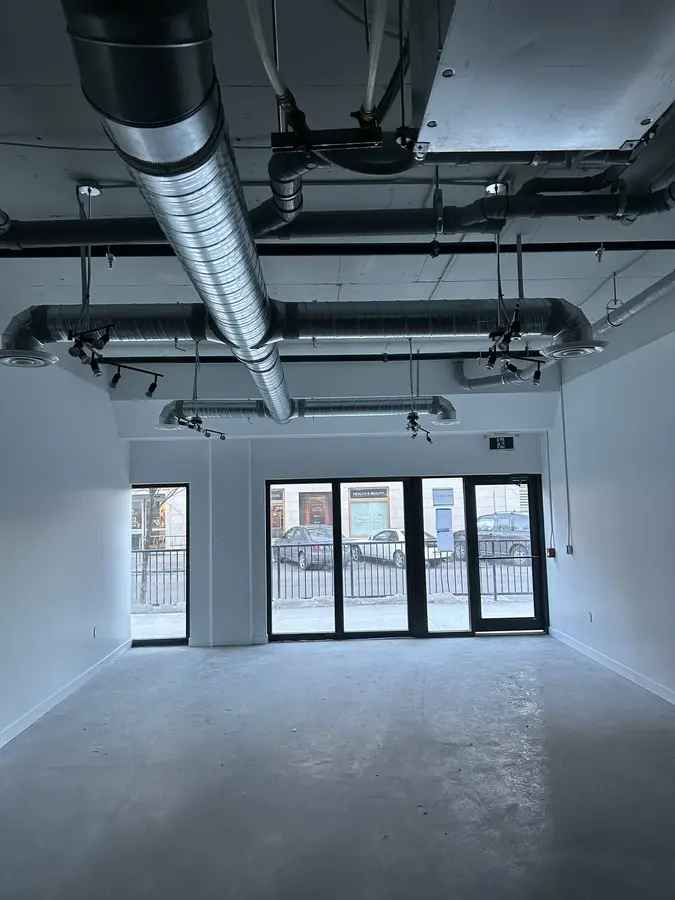 Commercial property For Rent in Edmonton, Alberta