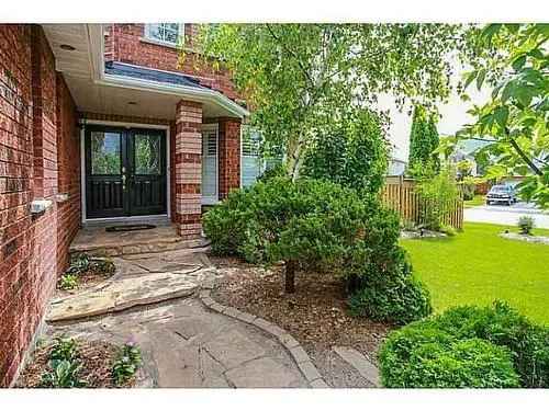 House For Sale In Barrie, Ontario