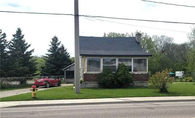 House For Sale in Kitchener, Ontario