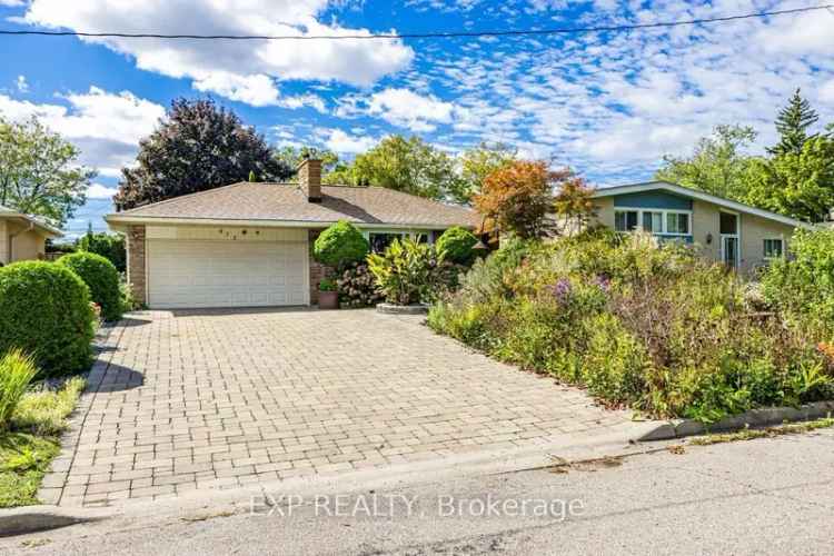 House For Sale in Mississauga, Ontario