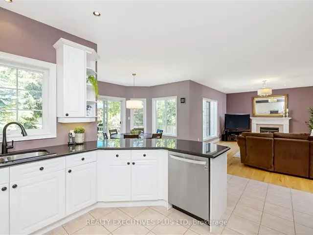 Beautiful Custom Built 4 1 Bedroom Home in Huron Park