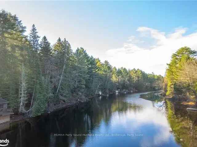 Muskoka Waterfront Cottage Family Getaway Near Bracebridge Huntsville