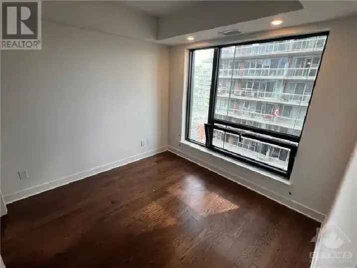 Condo for Rent in Downtown Ottawa