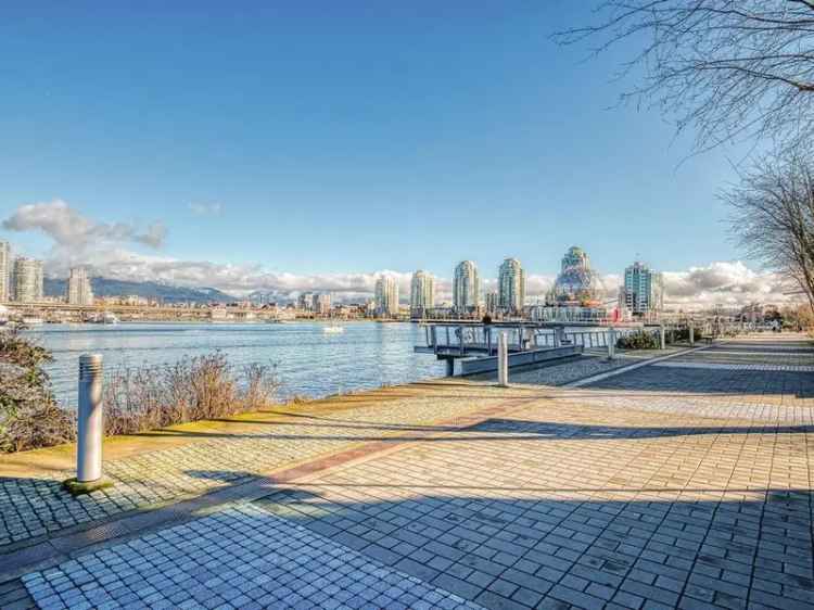 Spacious 1 Bedroom + Flex in Olympic Village