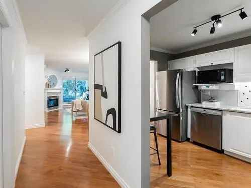 2 Bed 2 Bath Condo for Sale in Sunny South Surrey