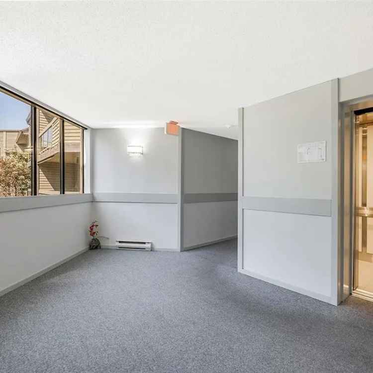 Highgate 2 Bed 1 Bath Apartment for Sale - Newly Renovated