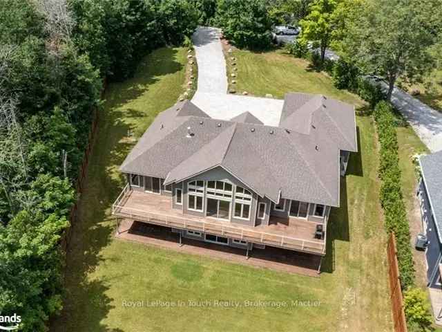 Lake Simcoe Estate Living 5600 sq ft Home 4 Beds 5 Baths