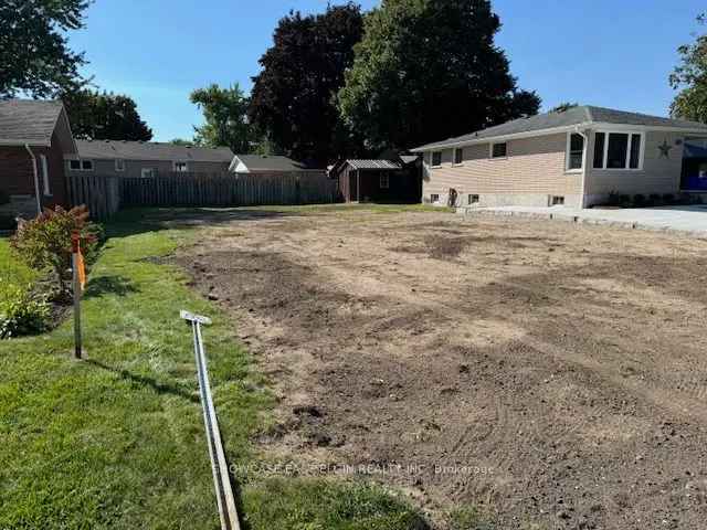 Dream Home Lot in Aylmer - R2 Zoned - Near Lions Park