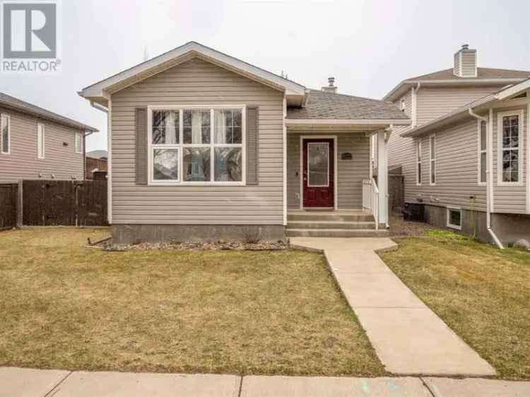 Updated Family Home 4 Bedrooms 2 Bathrooms Heated Garage Coaldale
