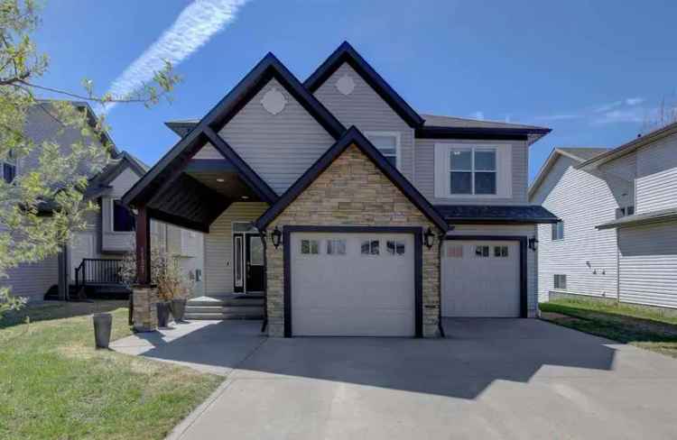 Spacious Modified Bi Level Home Backing onto Park