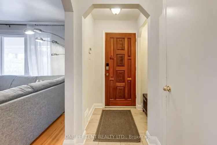 Updated 3 1 Bedroom Bungalow Near Yorkdale Mall