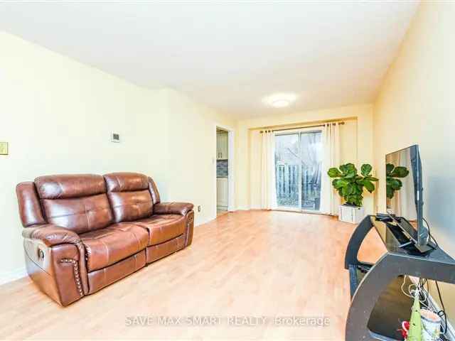 House For Sale in Brampton, Ontario