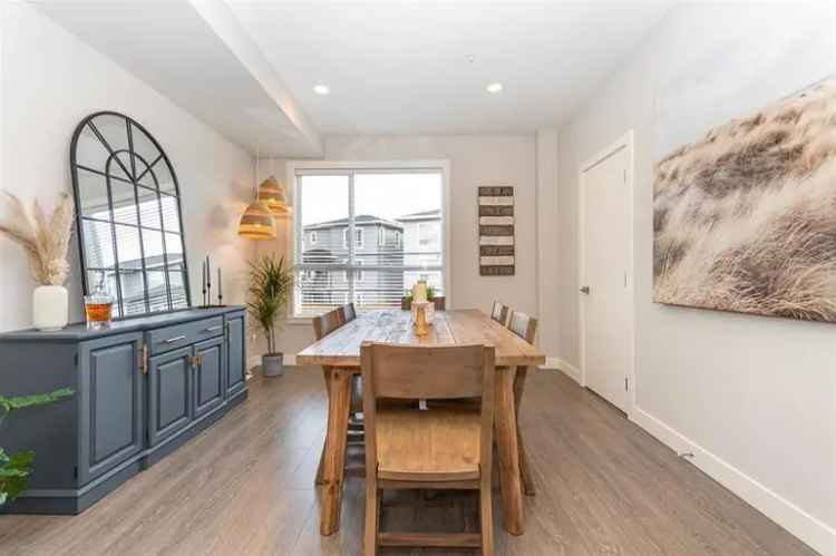 3 Bedroom Townhouse Chilliwack In-Suite Laundry June 1st