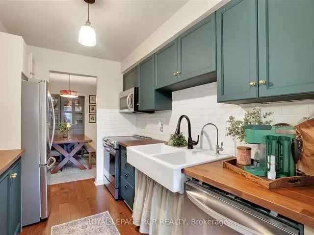 Bolton East Family Townhouse 3 Beds 2 Baths