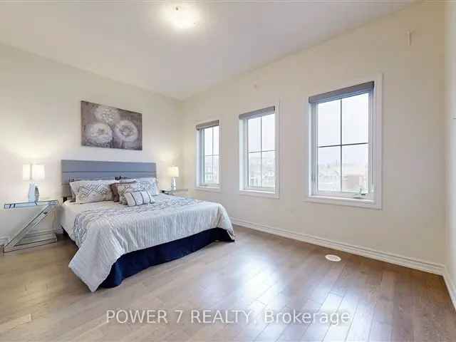 Townhouse For Sale in Markham, Ontario