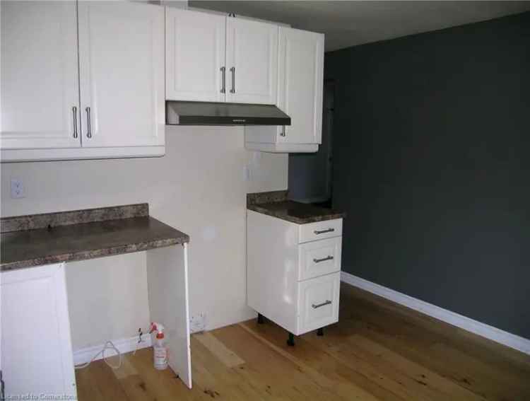 3 Bedroom Ranch Simcoe Conservation Area Lynn Valley Trail