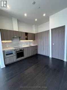 1 room apartment of 353 m² in Toronto