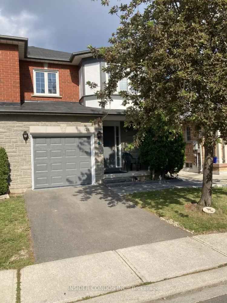 Condo For Rent in Vaughan, Ontario