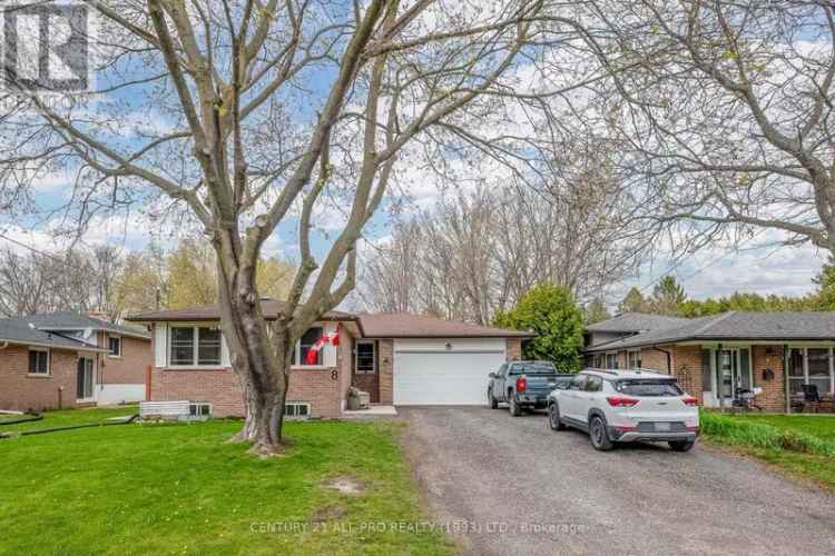 Family Home 3 Bedrooms Large Backyard