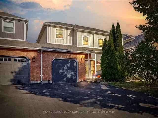 Townhouse For Sale in Georgina, Ontario